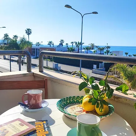 Apartmán Pet Friendly SantʼAgata di Militello